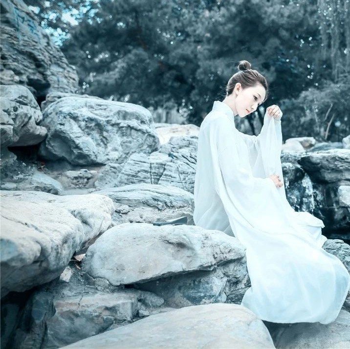 测算：你们的婚姻在今年会如何发展，会变好还是变坏？